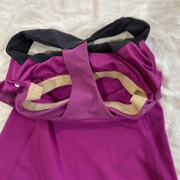 Lululemon tank top scoop neck - Picture 8 of 8